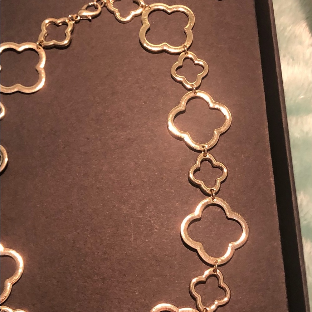 Gold Tone and Turquoise Colored Necklace Reversible 17” Extender Clover - Picture 5 of 7